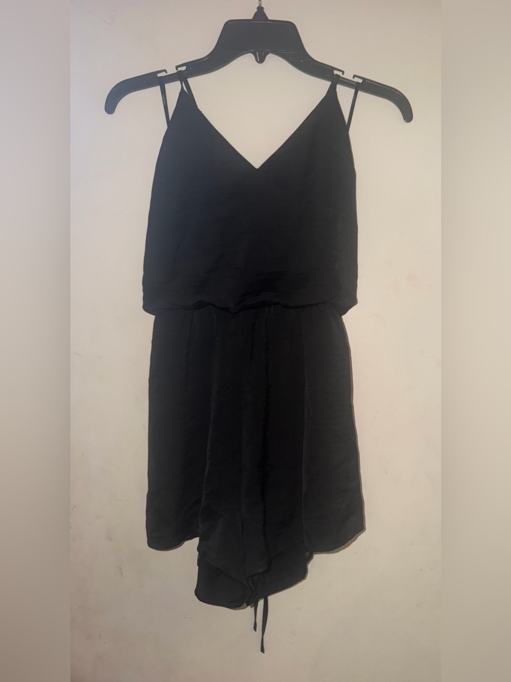 Forever 21 Black V-Neck Cross Back Romper